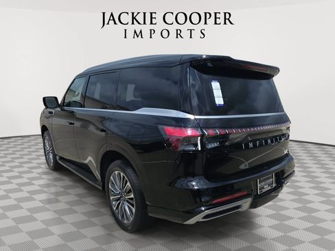 Used 2026 INFINITI QX80 Luxe AWD/4WD image 7