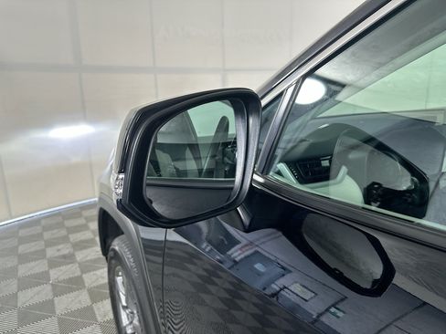 Used 2024 Toyota RAV4 XLE w/ Convenience Package AWD/4WD image 10