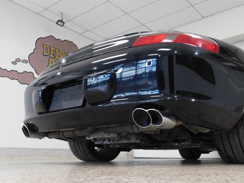 Used 2004 Porsche 911 Carrera RWD image 81