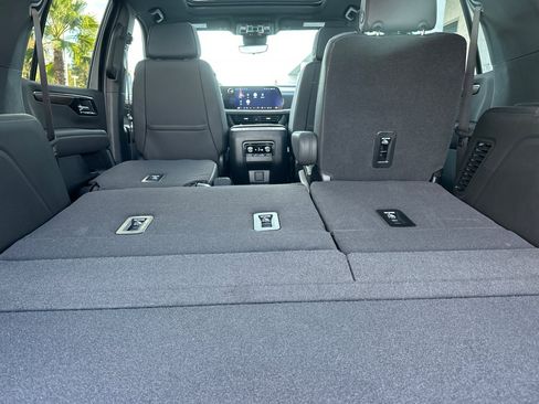 New 2026 Chevrolet Tahoe High Country image 18