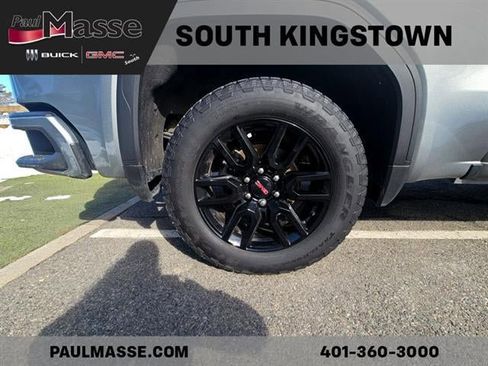Used 2023 GMC Sierra 1500 Elevation w/ Preferred Package image 13