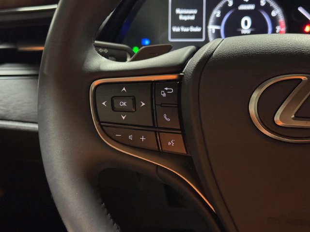 Used 2024 Lexus ES 350 w/ Premium Package FWD image 16