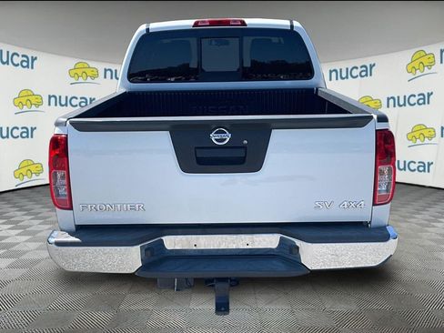 Used 2019 Nissan Frontier SV AWD/4WD image 3