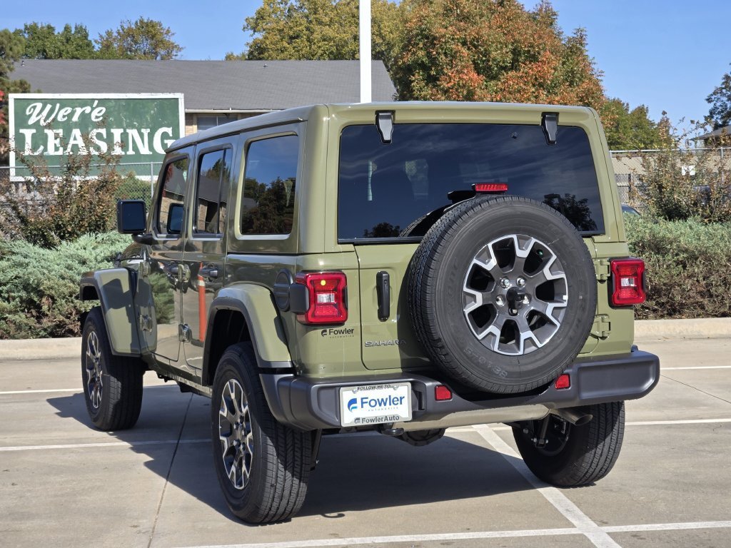 New 2026 Jeep Wrangler Unlimited Sahara AWD/4WD image 3