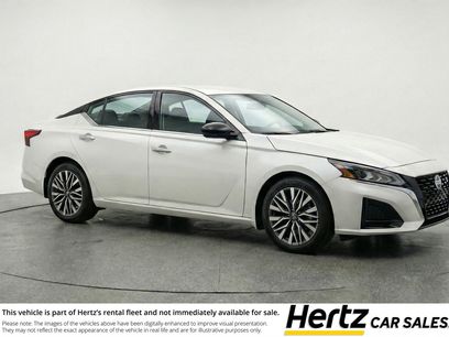 Used 2025 Nissan Altima 2.5 SV