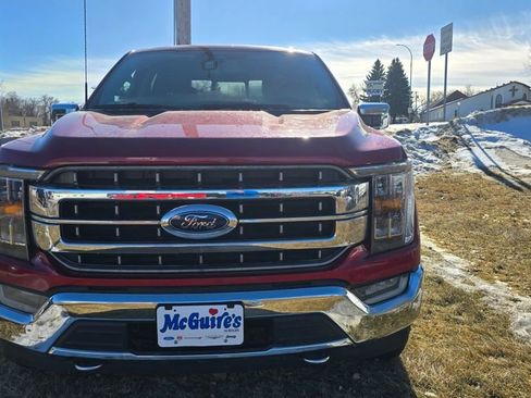 Used 2021 Ford F150 Lariat image 3