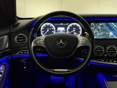 Used 2015 Mercedes-Benz S 550 4MATIC Sedan image 32