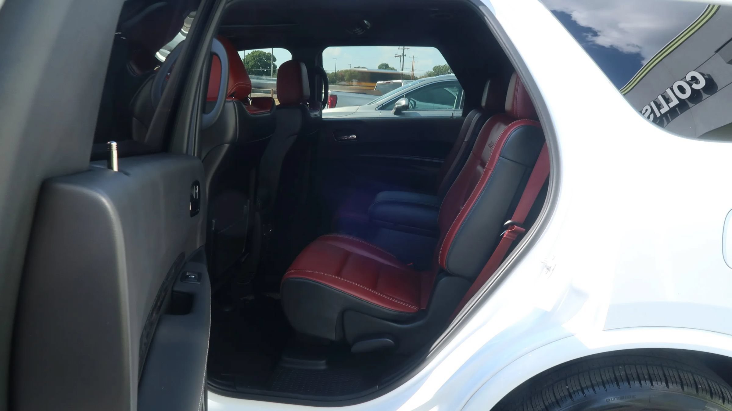 Used 2023 Dodge Durango SRT AWD/4WD image 19