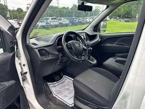 Used 2022 RAM ProMaster City Tradesman FWD image 11