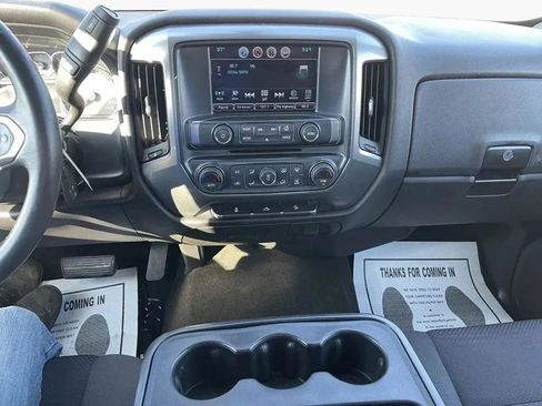 Used 2018 Chevrolet Silverado 1500 LT w/ All Star Edition image 29