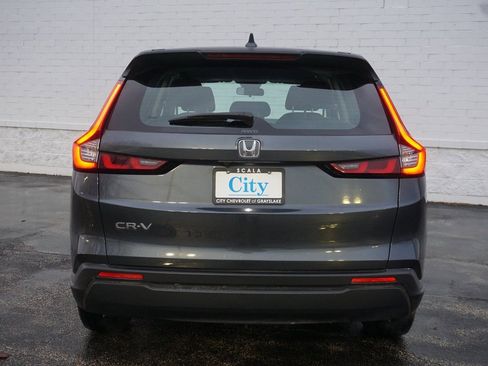 Used 2023 Honda CR-V LX image 6
