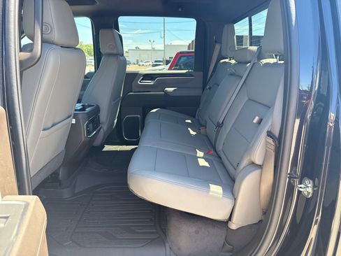 New 2026 GMC Sierra 2500 SLT AWD/4WD image 27