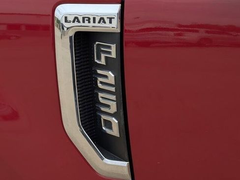 Used 2021 Ford F250 Lariat w/ Lariat Ultimate Package image 8