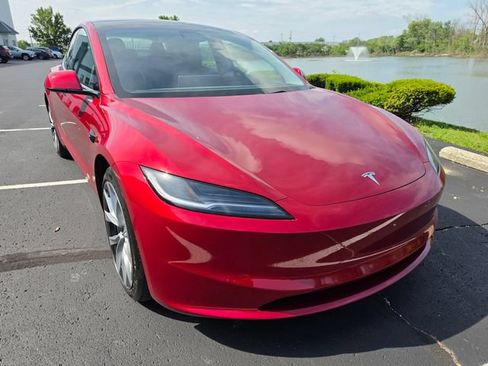 Used 2025 Tesla Model 3 Long Range AWD/4WD image 16