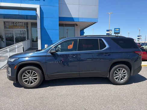 Used 2023 Chevrolet Traverse LT image 13