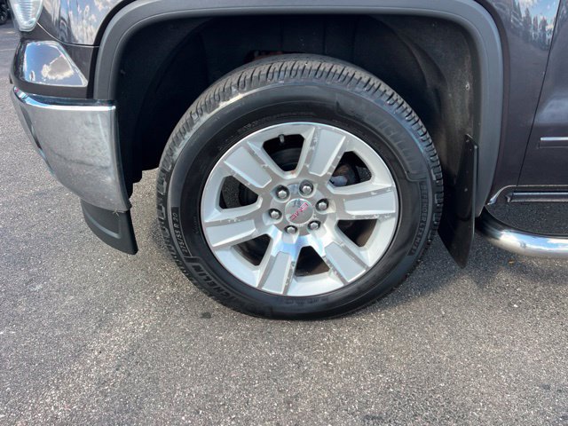 Used 2015 GMC Sierra 1500 SLE w/ SLE Value Package AWD/4WD image 10