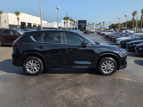Used 2025 MAZDA CX-5 AWD 2.5 S w/ Preferred Package image 3