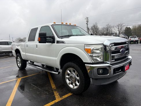 Used 2013 Ford F250 Lariat w/ Snow Plow Prep Pkg AWD/4WD image 4