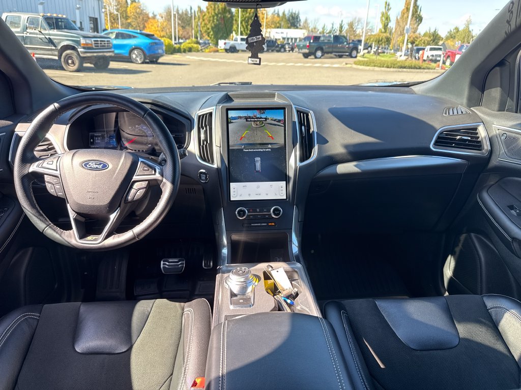 Used 2022 Ford Edge ST AWD/4WD image 6