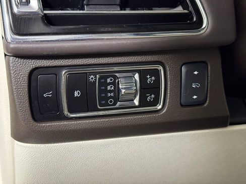 Certified 2023 Lincoln Navigator Black Label image 19