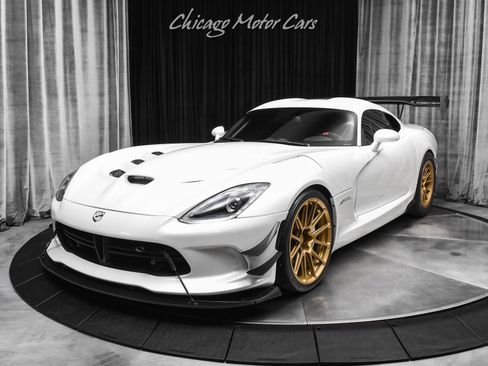 Used 2017 Dodge Viper GTC w/ ACR Package image 2