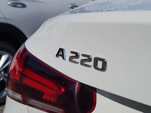 Used 2022 Mercedes-Benz A 220 image 6