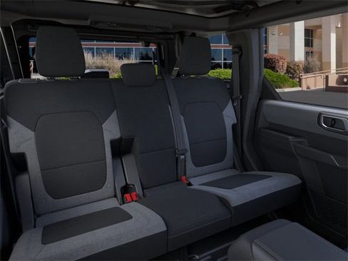 New 2025 Ford Bronco 4-Door image 11