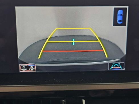 Used 2022 Lexus GX 460 Premium w/ Premium Package image 28