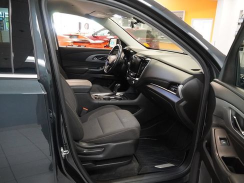 Used 2019 Chevrolet Traverse LT w/ LPO, Floor Liner Package AWD/4WD image 26