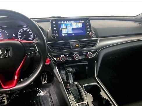 Used 2021 Honda Accord Sport image 6