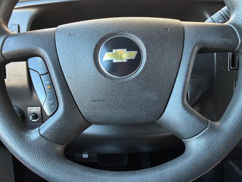 Used 2019 Chevrolet Express 2500 w/ Driver Convenience Package RWD image 22