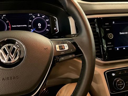 Used 2019 Volkswagen Atlas SEL FWD image 23