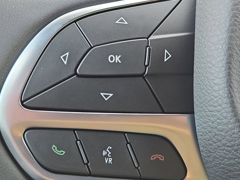 New 2026 Chrysler Voyager LX image 33