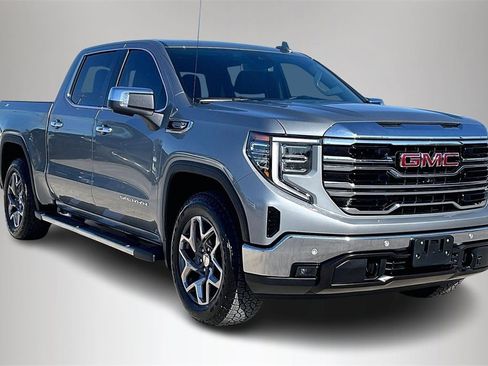 Certified 2026 GMC Sierra 1500 SLT image 1