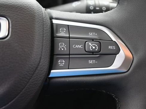 New 2026 Jeep Compass Limited AWD/4WD image 30