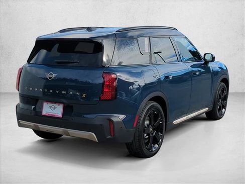New 2025 MINI Cooper Countryman SE w/ Comfort Package Max image 2