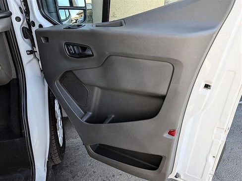 Used 2025 Ford Transit 350 XLT RWD image 27