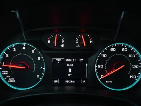 Used 2018 Chevrolet Equinox LT image 33