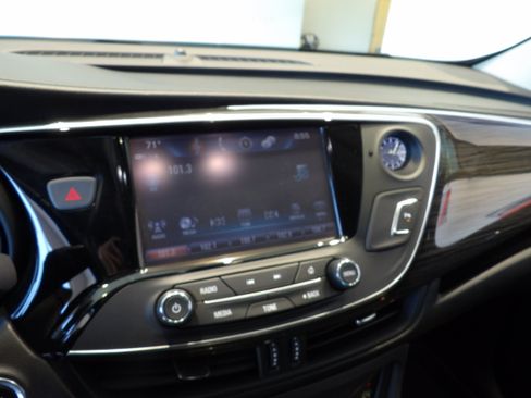 Used 2018 Buick Envision Essence w/ LPO, Cargo Package AWD/4WD image 14