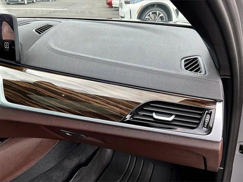 Used 2022 BMW M550i xDrive w/ Shadowloine Package image 16