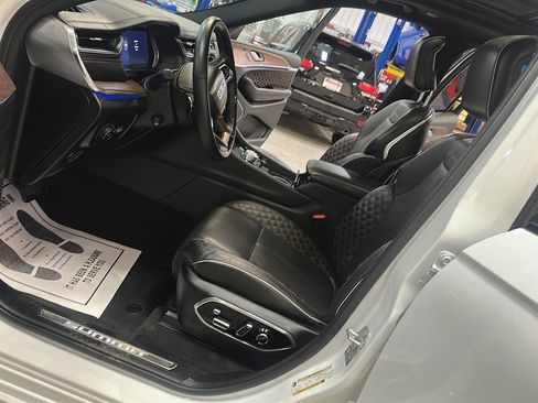 Used 2023 Jeep Grand Cherokee Summit image 15