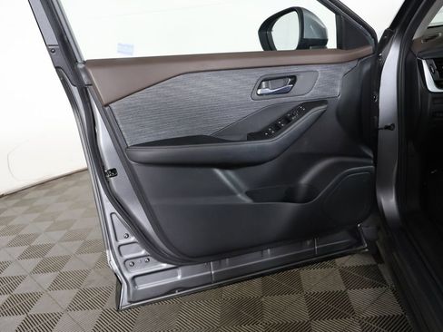 Used 2023 Nissan Rogue SV AWD/4WD image 20