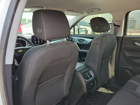 Used 2024 Chevrolet Blazer LT w/ Convenience Package FWD image 31