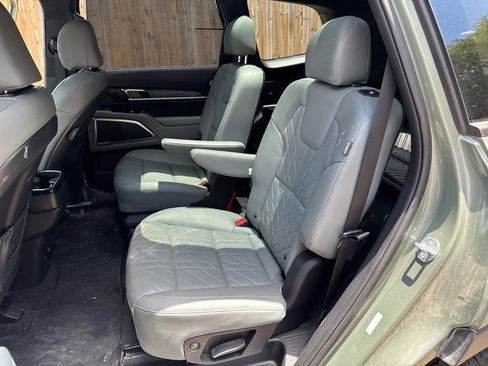 Used 2023 Kia Telluride SX Prestige X-Pro AWD/4WD image 12