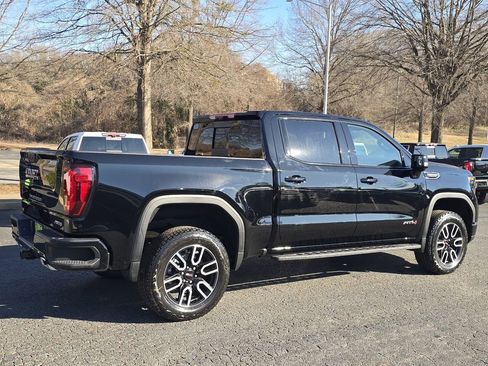 New 2026 GMC Sierra 1500 AT4 w/ AT4 Premium Package image 3