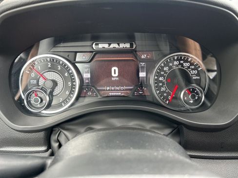 Used 2023 RAM 1500 Big Horn AWD/4WD image 12