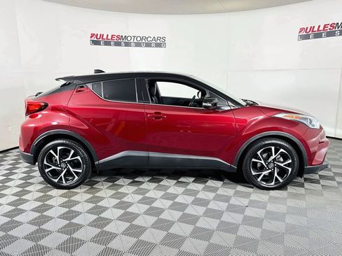 Used 2019 Toyota C-HR Limited FWD image 8