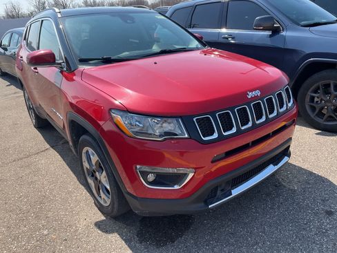Used 2021 Jeep Compass Limited image 19