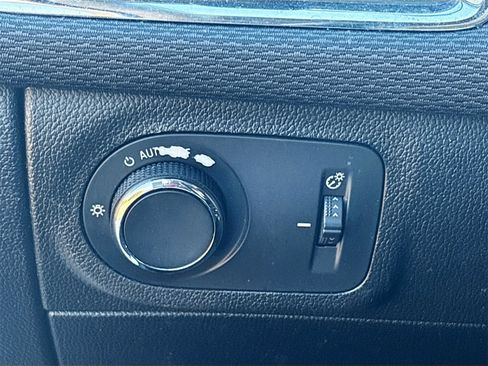 Used 2019 Chevrolet Cruze LS w/ LS Convenience Package image 10