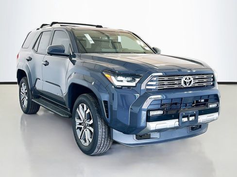 New 2026 Toyota 4Runner Limited AWD/4WD image 3